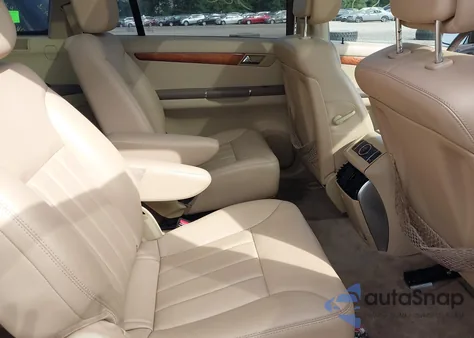 2007 Mercedes-Benz R 350 4Matic z USA, uszkodzony, nr VIN 4JGCB65E67A053042